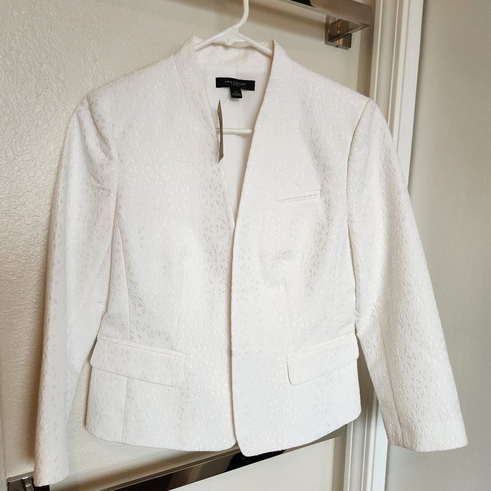 White eyelet Ann Taylor jacket, tags on